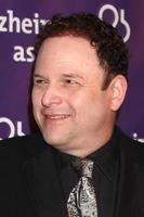 Los Angeles, 20 marzo - Jason Alexander arriva al 21° annuale una notte a sardi s a beneficio dell'associazione Alzheimer al Beverly Hilton Hotel il 20 marzo 2013 a Beverly Hills, ca foto