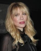 Los angeles, 10 marzo - Courtney Love at the Everything is copy la premiere al tcl Chinese 6 teatri il 10 marzo 2016 a los angeles, ca foto