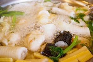 sukiyaki shabu shabu foto