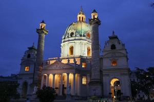 karlskirche, chiesa di st charles a vienna, austria foto