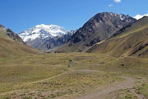 np aconcagua, montagne delle ande, argentina foto