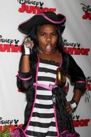 los angeles, 18 ottobre - trinitee stokes al jake e ai pirati della terra che non c'è - battaglia per la prima festa in costume del libro presso i Walt Disney Studios il 18 ottobre 2014 a burbank, ca foto