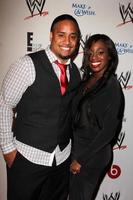 los angeles, 15 agosto - jimmy uso, naomi presso le superstar per la speranza in onore di esprimere un desiderio al beverly hills hotel il 15 agosto 2013 a beverly hills, ca foto