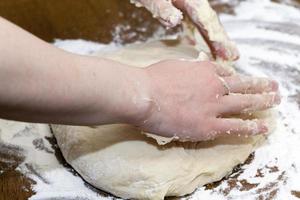 impasto per la torta, primo piano foto