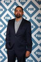 los angeles, 13 gennaio - reynaldo gallegos al party fox tca inverno 2014 al langham huntington hotel ongennaio 13, 2014 a pasadena, ca foto