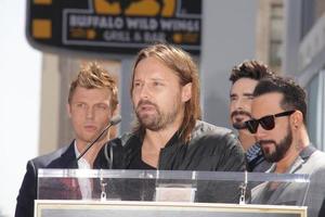 Los angeles, apr 22 - max martin alla cerimonia per i ragazzi di backstreet star sulla passeggiata della fama all'hollywood walk of fame il 22 aprile 2013 a los angeles, ca foto