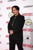 los angeles, 21 gennaio - johnny depp al mortdecai la premiere in un teatro cinese tcl il 21 gennaio 2015 a los angeles, ca foto