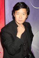 los angeles, 13 gennaio - ken jeong arriva alla festa nbc tca inverno 2011 al langham huntington hotel il 13 gennaio 2010 a westwood, ca foto