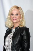 los angeles, 6 marzo - amy poehler arriva ai parchi e al pannello ricreativo al paleyfest 2012 al teatro saban il 6 marzo 2012 a los angeles, ca foto