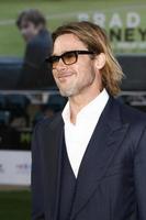 los angeles, 19 settembre - Brad Pitt arriva alla prima mondiale di Moneyball al Paramount Theatre of the Arts il 19 settembre 2011 a Oakland, ca foto