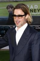 los angeles, 19 settembre - Brad Pitt arriva alla prima mondiale di Moneyball al Paramount Theatre of the Arts il 19 settembre 2011 a Oakland, ca foto