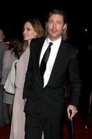 Los Angeles, 7 gennaio - angelina jolie, Brad Pitt arriva al 2012 Palm Springs International Film Festival Gala al Palm Springs Convention Center il 7 gennaio 2012 a Palm Springs, ca foto