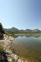 il lago e il cielo foto