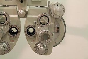 primo piano del forottero di un optometrista foto