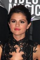 los angeles, 28 agosto - selena gomez arriva al mtv video music awards 2011 al la live il 28 agosto 2011 a los angeles, ca foto