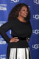 santa barbara, 5 febbraio - oprah winfrey al festival internazionale del cinema di santa barbara onora oprah winfrey al teatro di arlington il 5 febbraio 2014 a santa barbara, ca foto