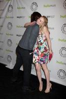 Los Angeles, Mar 1 - Norman Reedus, Emily Kinney arriva all'evento Walking Dead Paleyfest al Saban Theatre il 1 marzo 2013 a Los Angeles, California foto