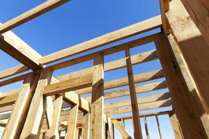 la cornice della casa in legno foto