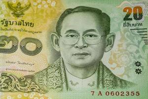 banconota da 20 baht, valuta straniera rara della tailandia, re bhumibol adulyadej su 20 baht tailandia fattura dei soldi da vicino, banconota della valuta nazionale della tailandia foto