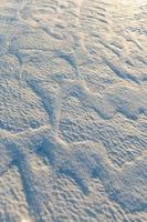 cumuli di neve bianca foto