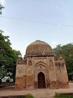 Architettura della tomba di firoz shah tughlaq foto