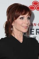 los angeles, 10 settembre - marilu henner al 2016 american humane hero dog awards al beverly hilton hotel il 10 settembre 2016 a beverly hills, ca foto