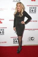 los angeles, 10 settembre - adrienne maloof al 2016 american humane hero dog awards al beverly hilton hotel il 10 settembre 2016 a beverly hills, ca foto