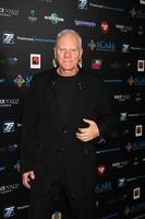 los angeles, 30 ottobre - malcolm mcdowell alla fondazione spaventosa halloween beneficio di lancio presso la sala conga la live il 30 ottobre 2011 a los angeles, ca foto