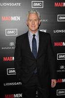 Los angeles, 14 marzo - john slattery arriva al mad men stagione 5 premiere screening presso i teatri arclight il 14 marzo 2012 a los angeles, ca foto