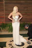 Los Angeles, 2 marzo - lady gaga al party oscar vanity fair 2014 al viale del tramonto il 2 marzo 2014 a west hollywood, ca foto