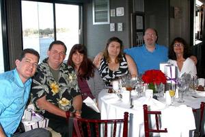 los angeles, 21 aprile - alla celebrazione del 70° anniversario di Wolveck al sogno su yacht al porto turistico del villaggio di pescatori il 21 aprile 2013 a marina del rey, ca foto