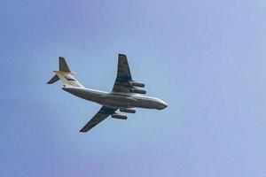 mosca, russia - 4 maggio 2018 aereo da trasporto militare il-76 md foto