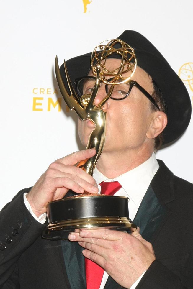 vlos angeles, 12 de setembro - bradley whitford na sala de imprensa do primetime creative emmy awards no microsoft theater em 12 de setembro de 2015 em los angeles, ca foto