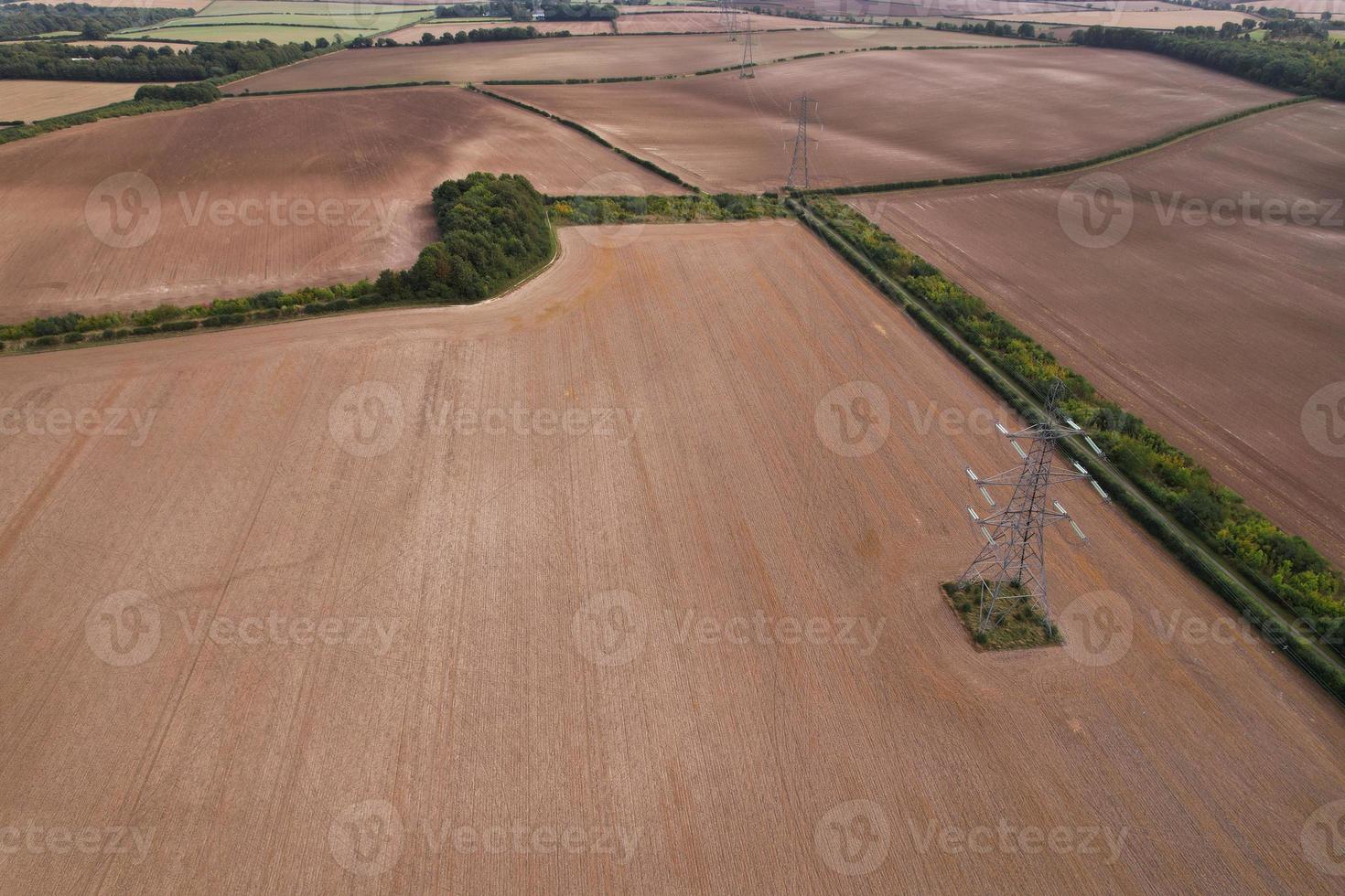 imagens aéreas e vista de alto ângulo do campo britânico, imagens do drone foto