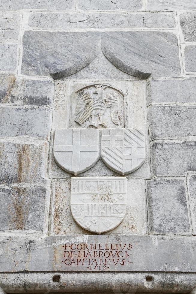 símbolos de cavaleiro no castelo de bodrum foto