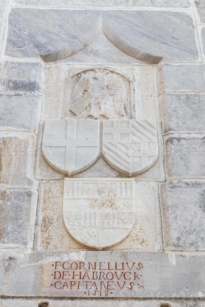 símbolos de cavaleiro no castelo de bodrum foto