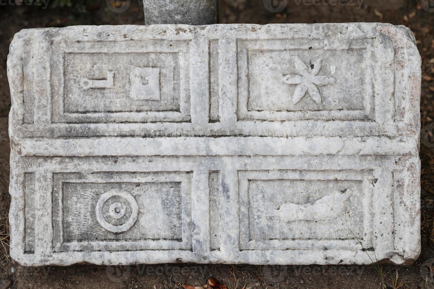 símbolos de cavaleiro no castelo de bodrum foto