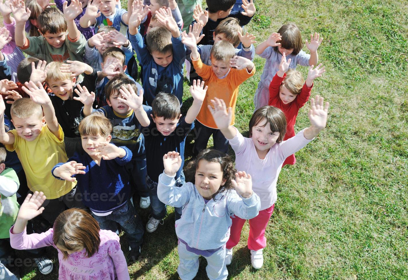 crianças pré-escolares foto