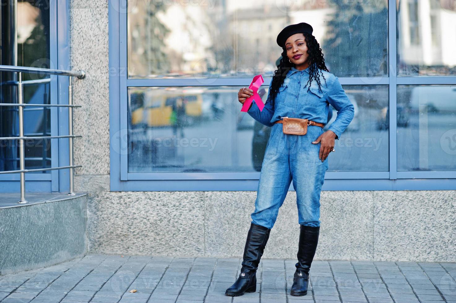 o poder de lutar. mulheres afro-americanas elegantes na moda em