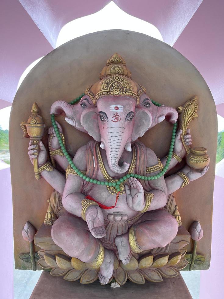 ganesha templos tailandeses coisas sagradas crenças buda chachoengsao tailândia foto