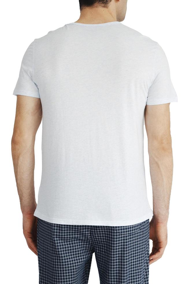maquete de camisetas masculinas. modelo de design. espaço de cópia de maquete foto