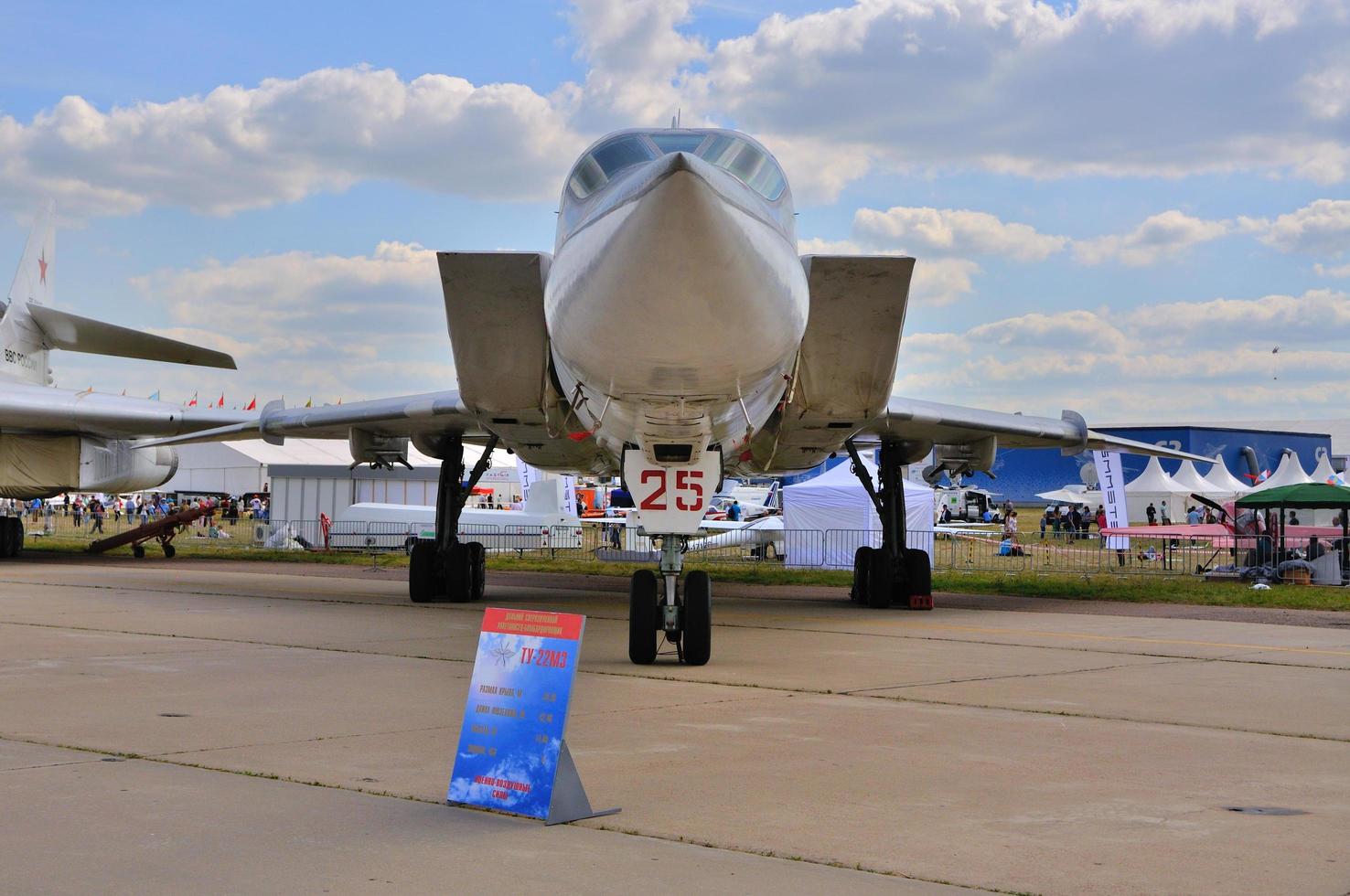 Moscou, Rússia - agosto de 2015 bombardeiro estratégico tu-22m backfi foto