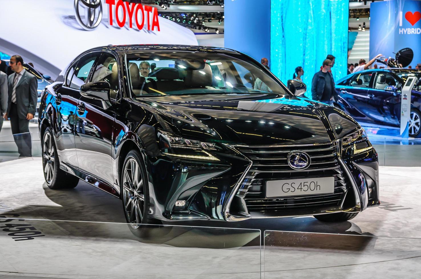 frankfurt - setembro de 2015 lexus gs450h apresentado na iaa internacional foto