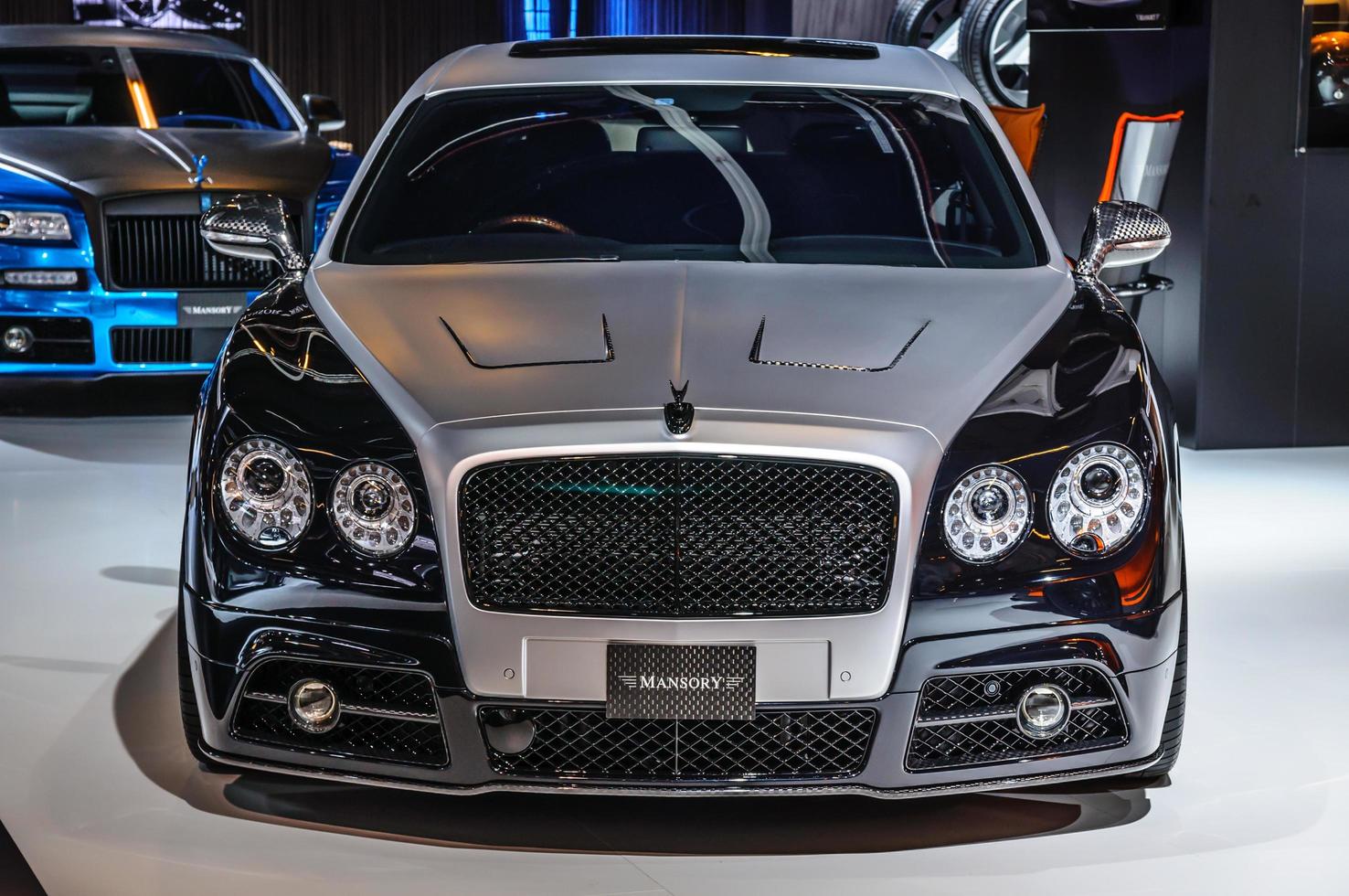 frankfurt - setembro de 2015 mansory bentley continental gtc apresentado foto