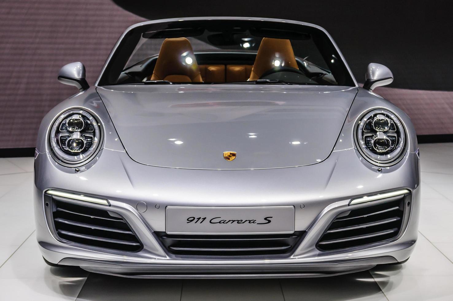 frankfurt - setembro de 2015 porsche 911 991 carrera s cabrio presente foto