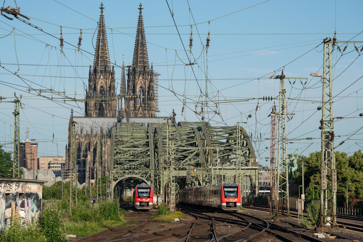 infraestrutura urbana, sistema ferroviário foto