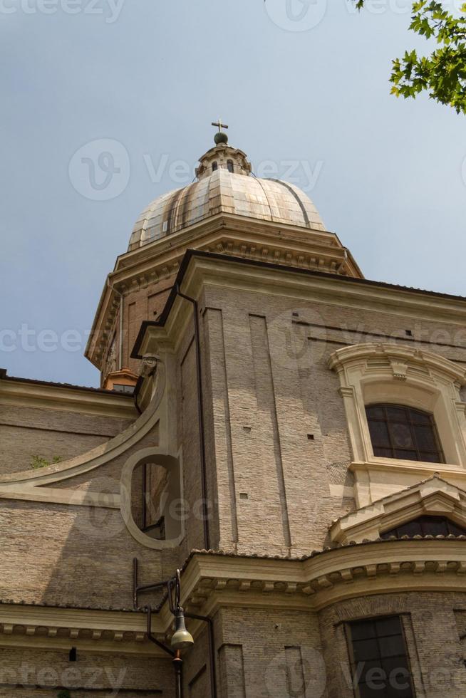 grande igreja no centro de roma, itália. foto