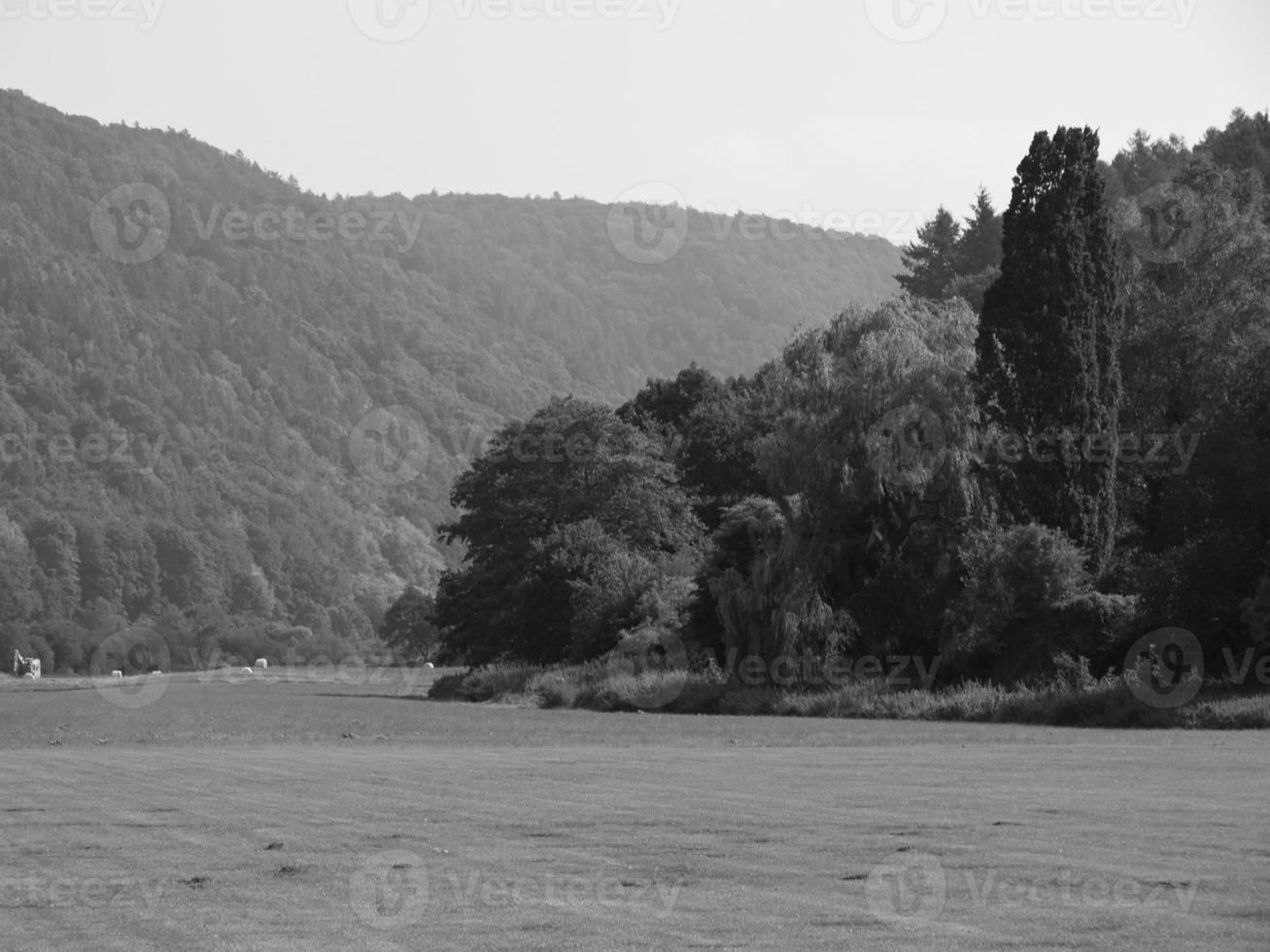 Bad Karlshafen e o Rio Weser foto