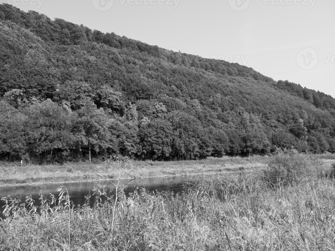 Bad Karlshafen e o Rio Weser foto