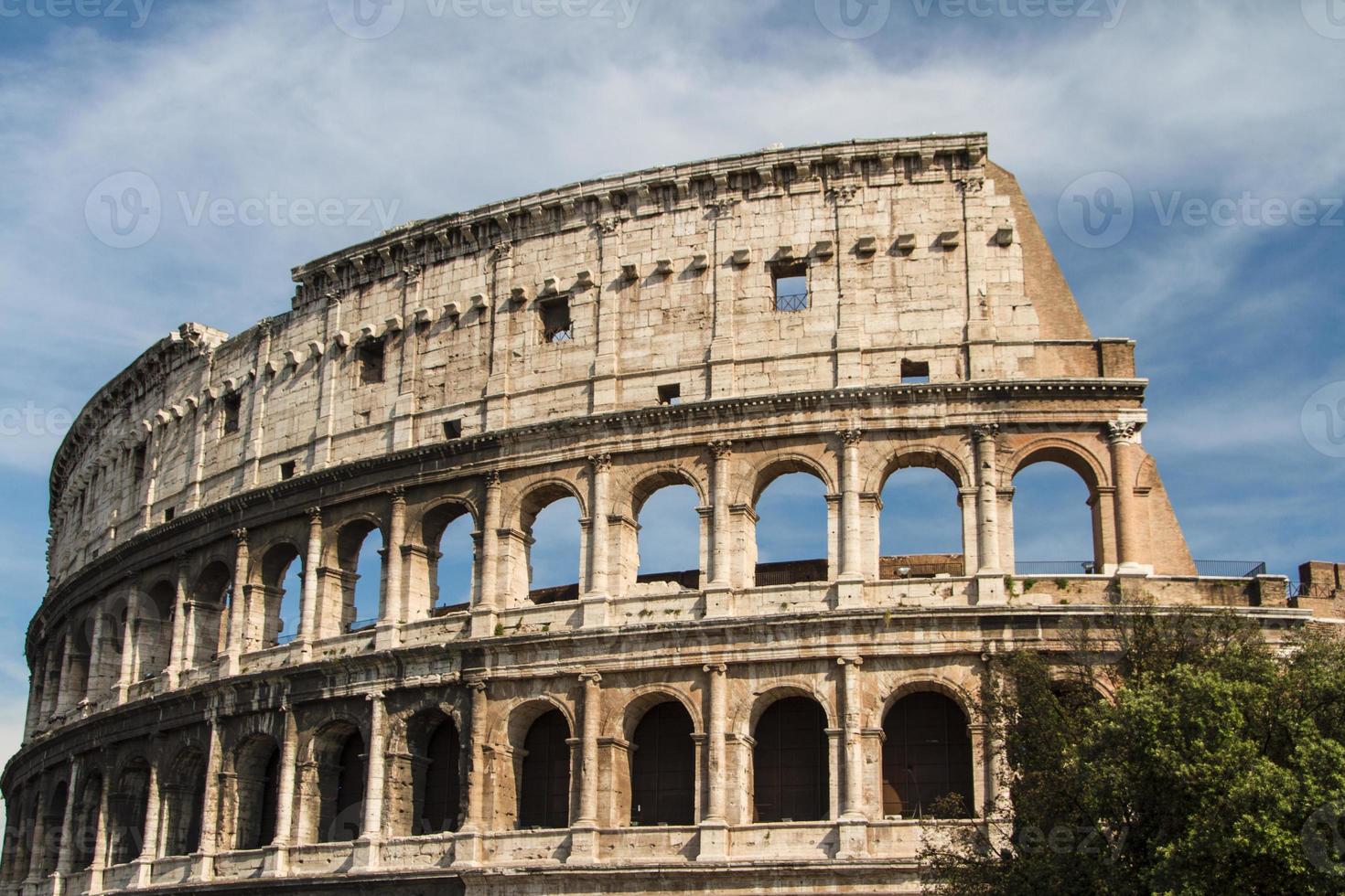 o Coliseu, em Roma, Itália foto